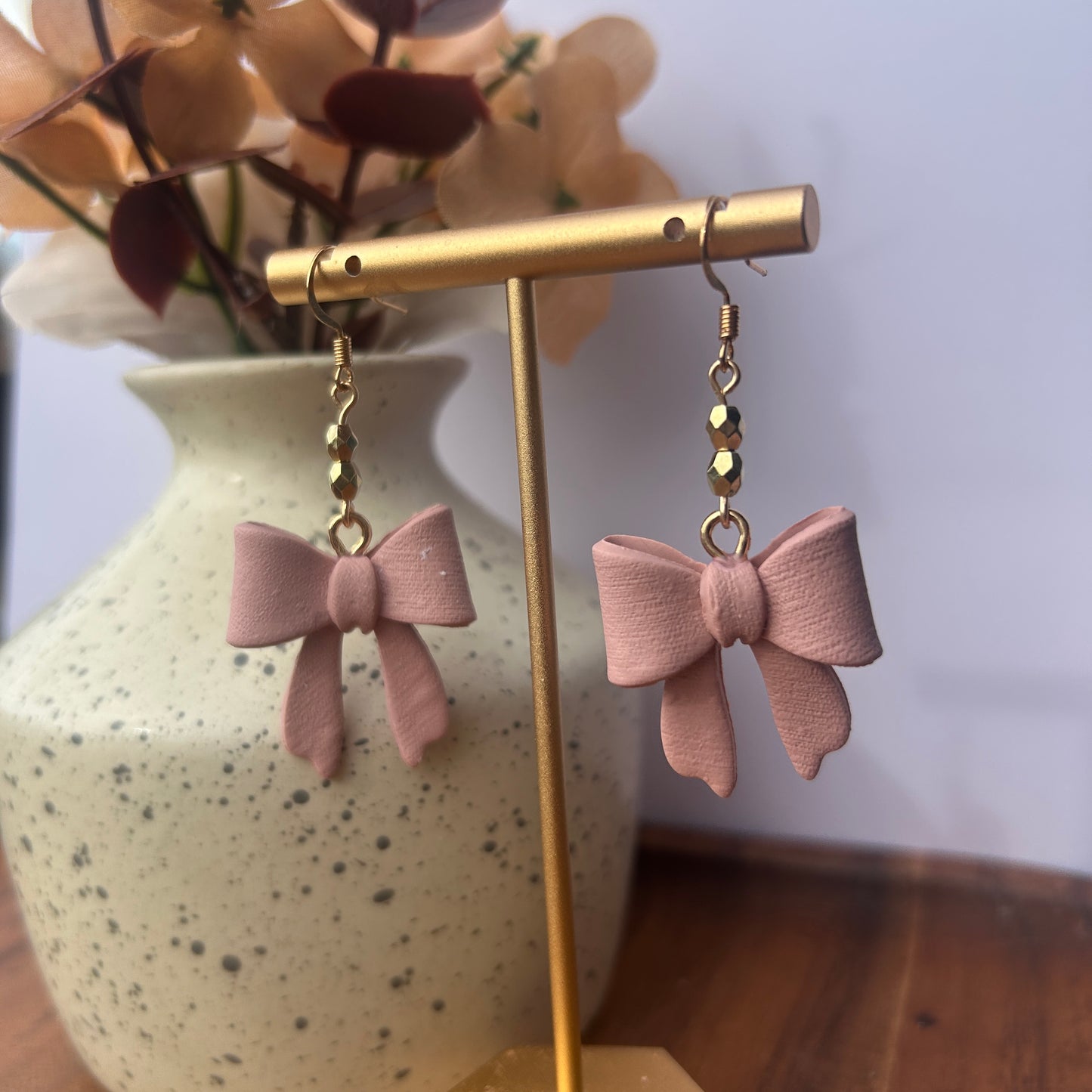 Bows (multiple styles and colors)