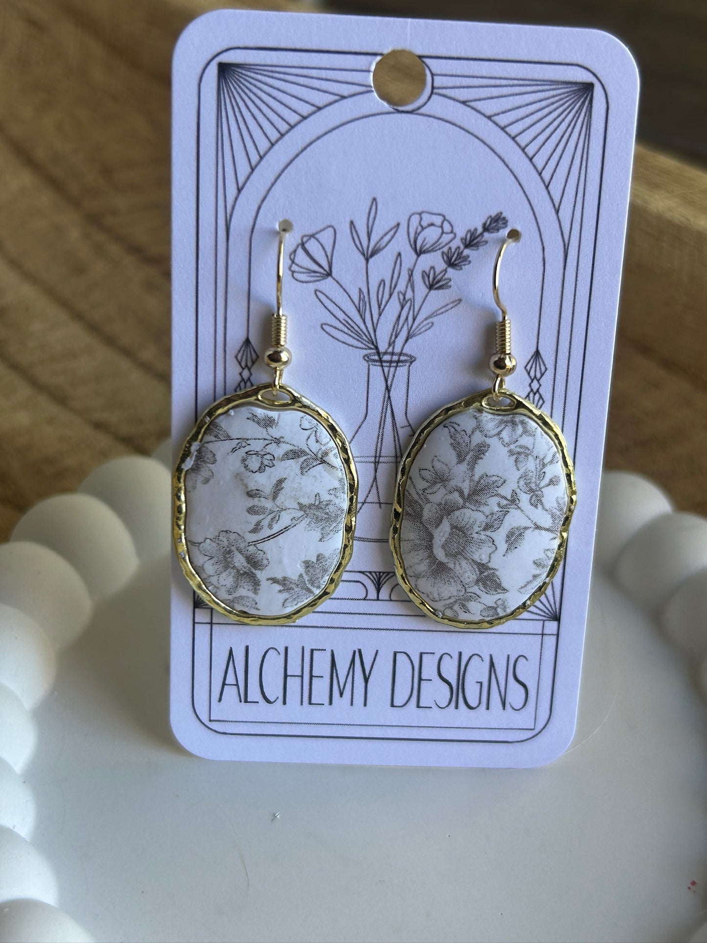 Beige Floral Earrings