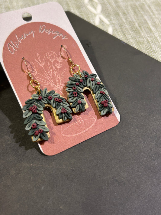 Winter Garland Arched Earrings