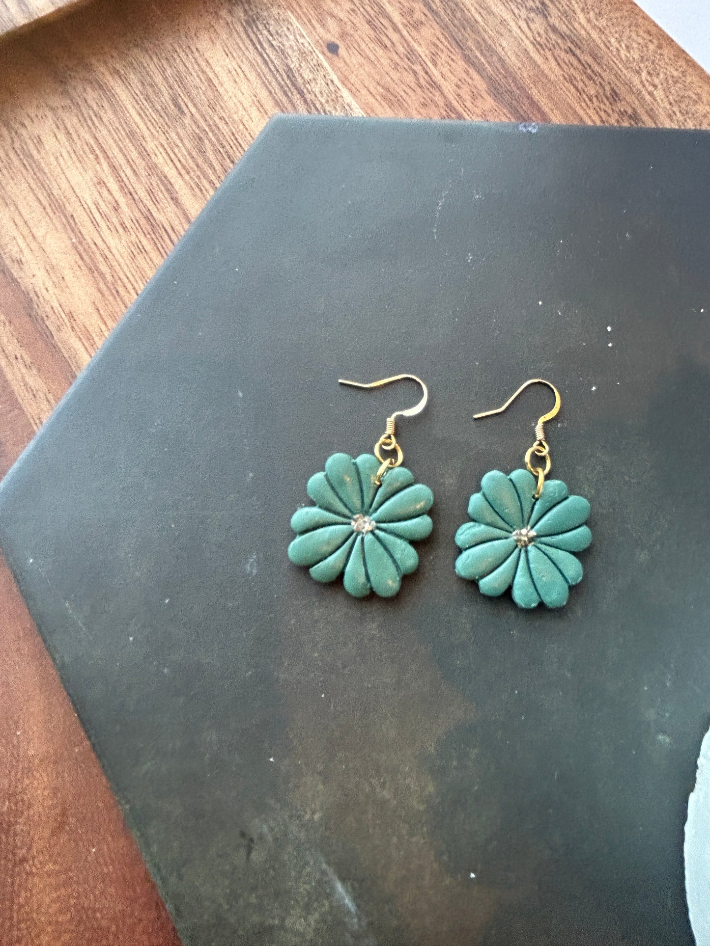 Squared Flower Earrings (2 colors)