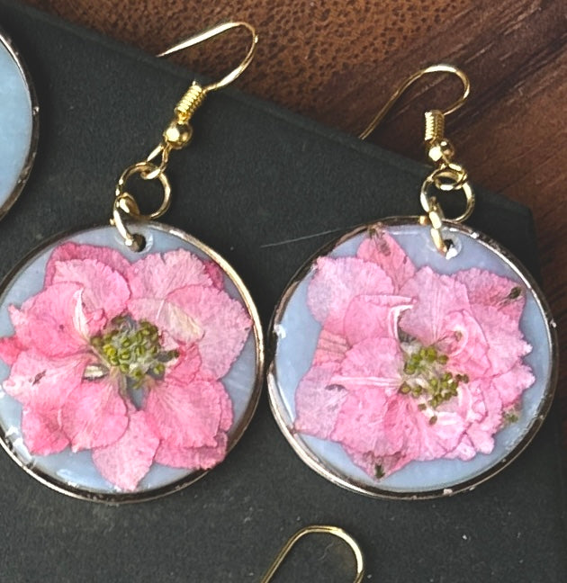 Press Flower Round Dangles